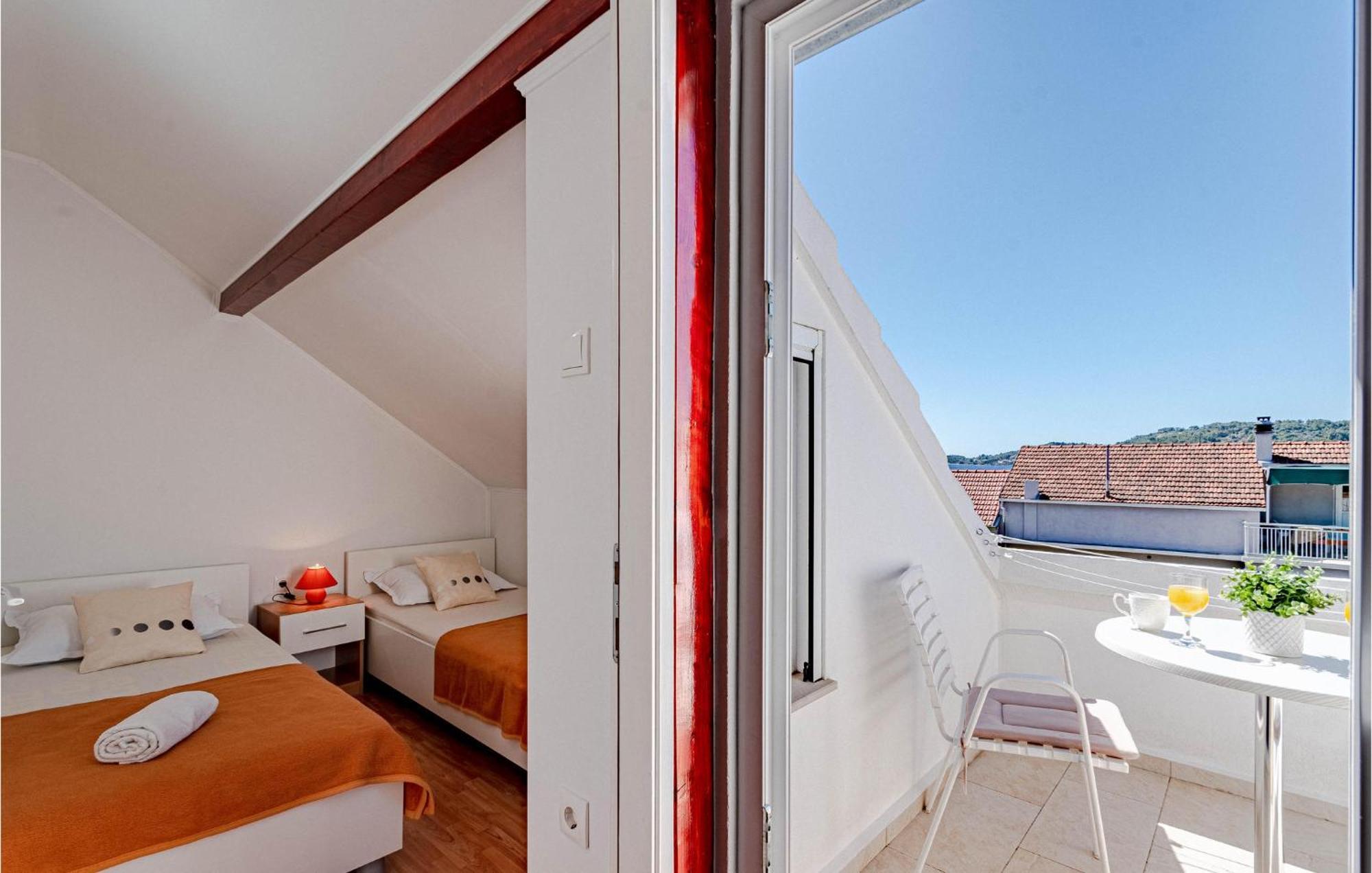 Beautiful Apartment In Vela Luka With Wifi Kültér fotó